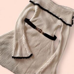 Off-Shoulder vintage Ribbed Dress with Black Lace Trim